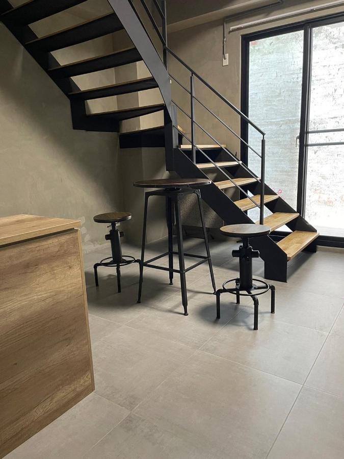 Long Lang Homestay Tainan Buitenkant foto