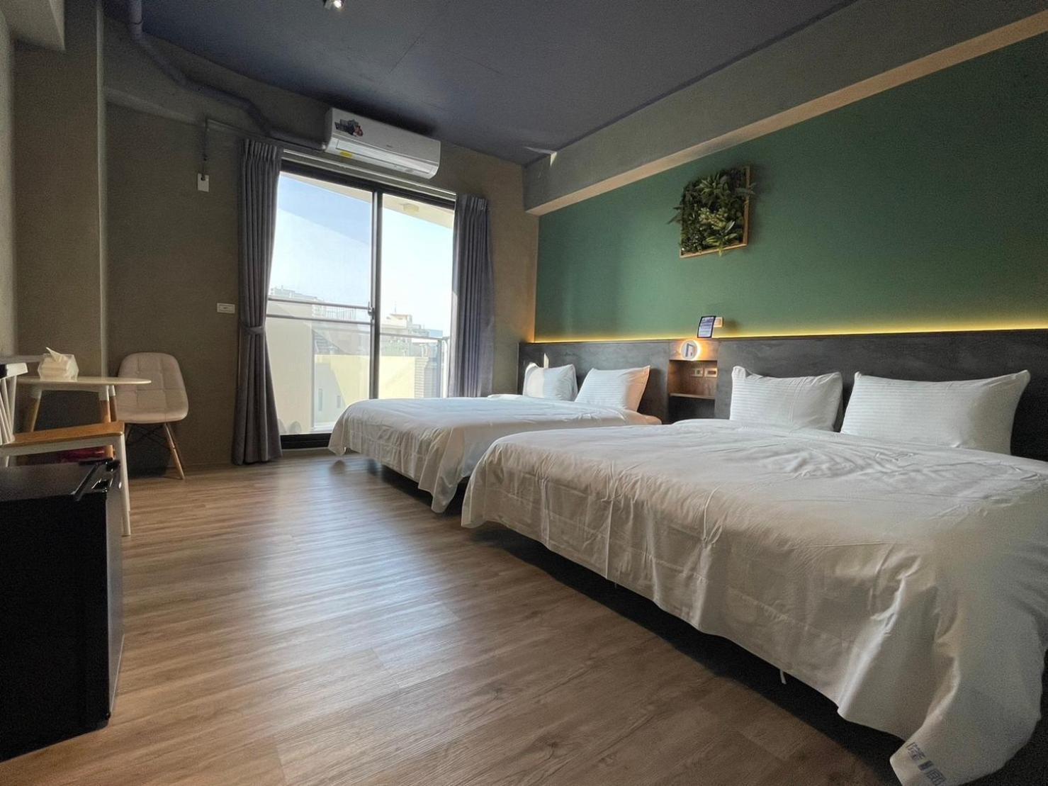Long Lang Homestay Tainan Buitenkant foto