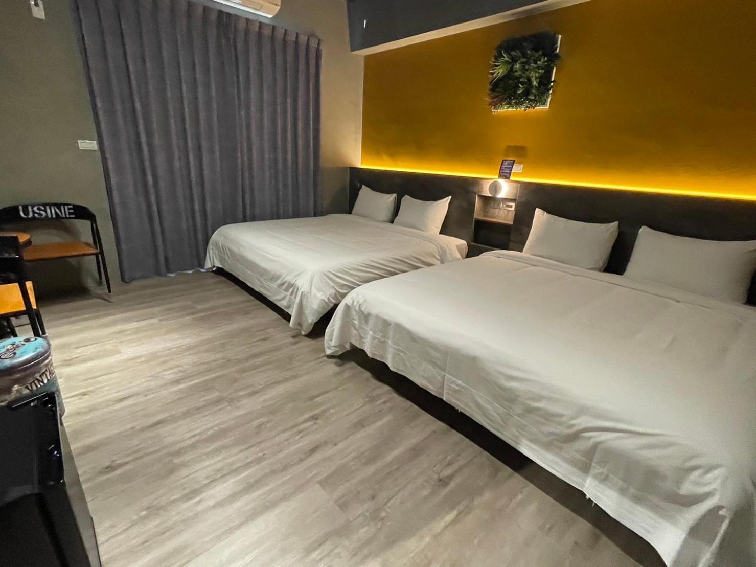 Long Lang Homestay Tainan Buitenkant foto